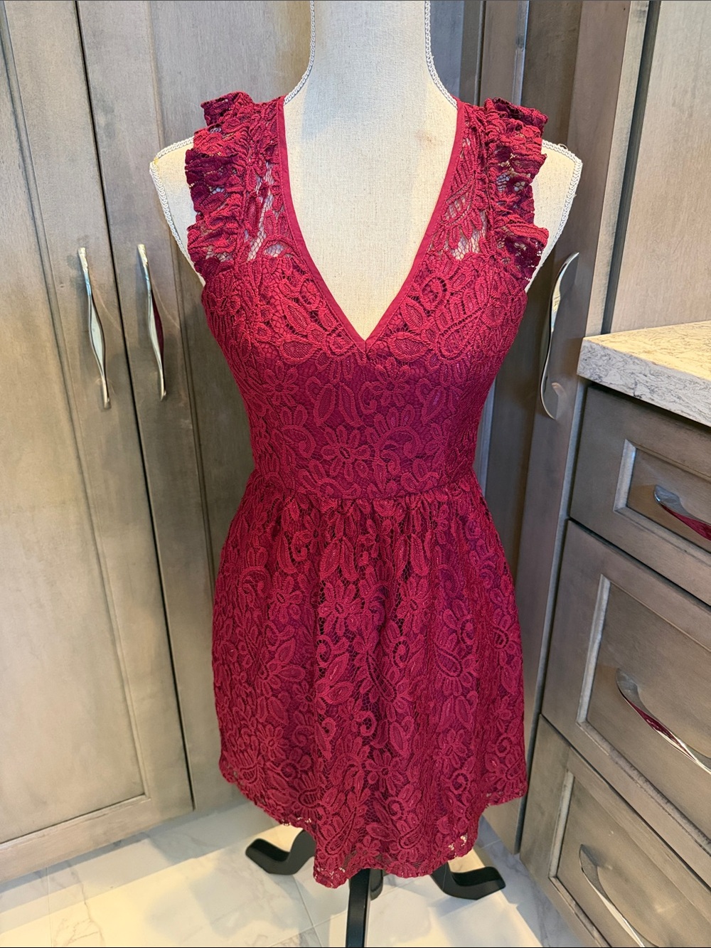 BCBGeneration Lace V-Neck Sleeveless Dress